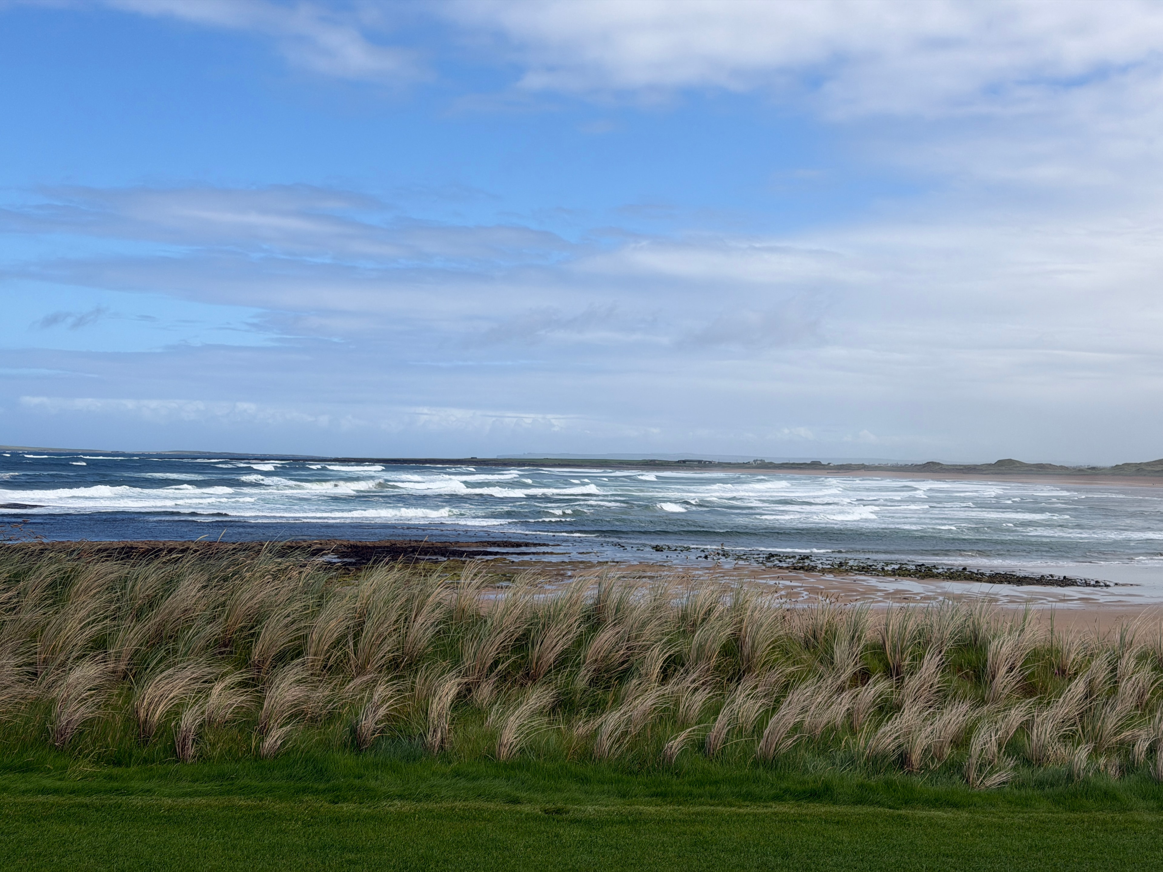 Wild Atlantic waves breaking along Doughmore Bay